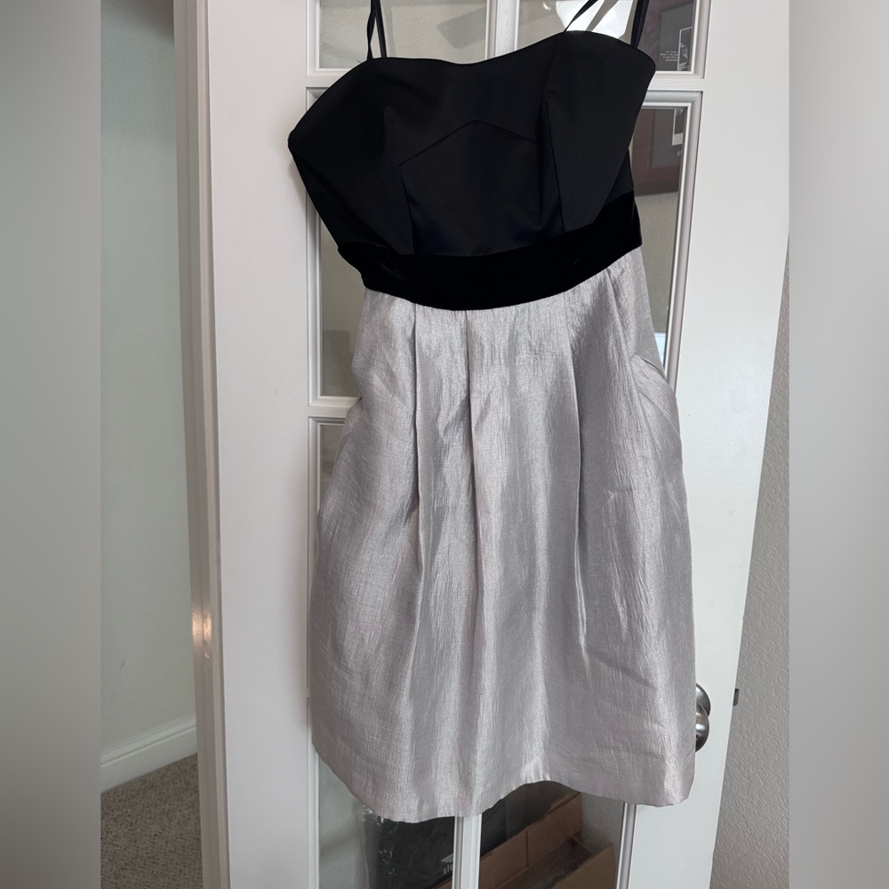 Max & Cleo Elegant Black and Silver Strapless Dress Size 6